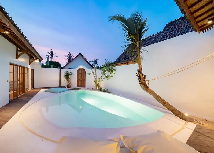 Villa Lagoona