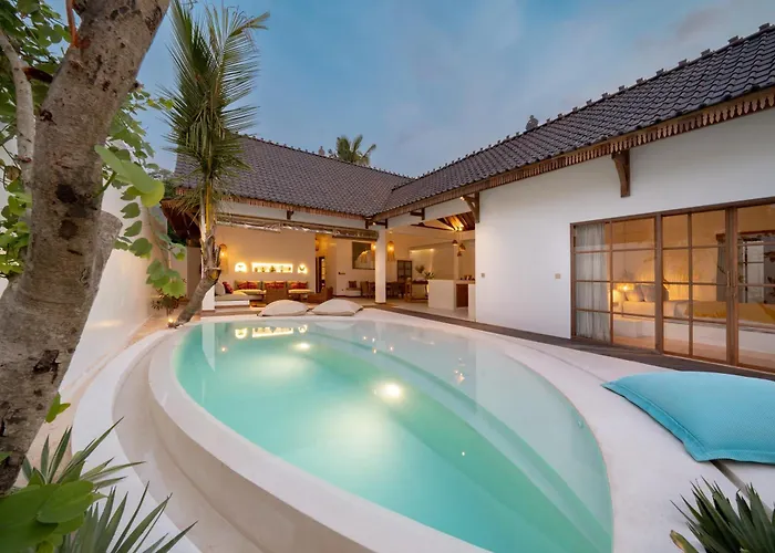Lagoona Villa